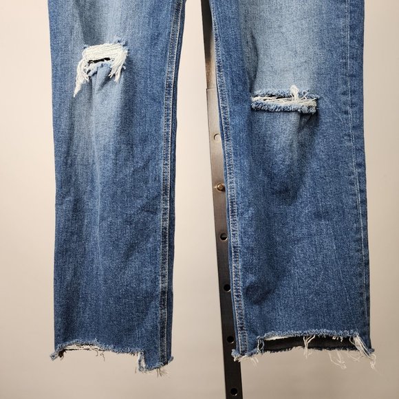 Old Navy Extra High Rise Distressed Straight Leg Jeans Size 12 - Picture 6 of 10